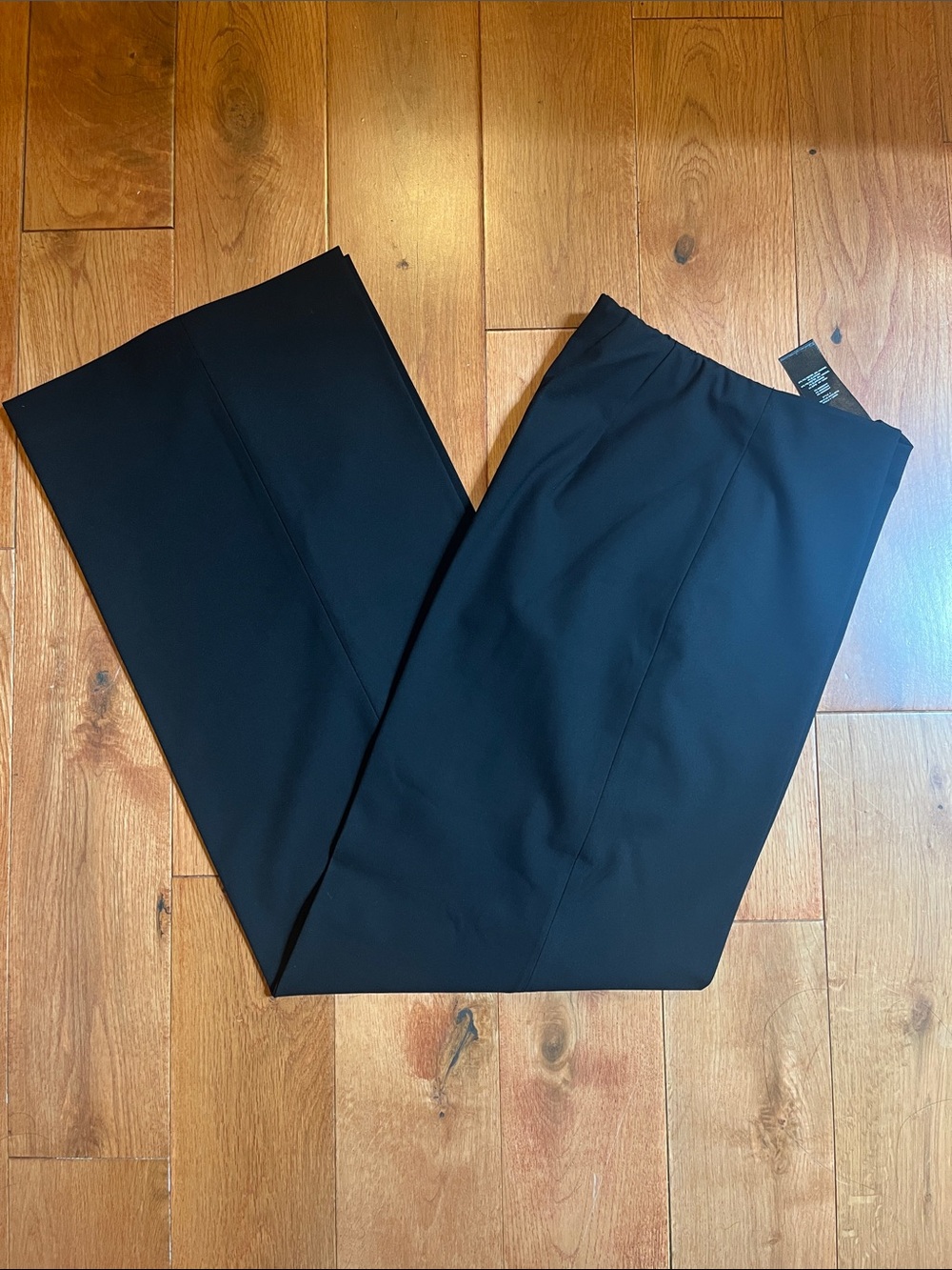 Aritzia Babaton Consultant Pants - Black Ressential Light Trousers